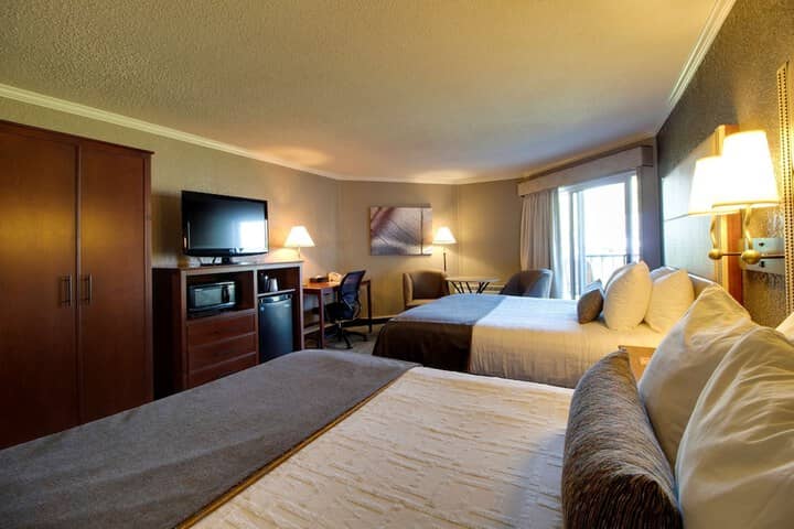 Room 43 of 80