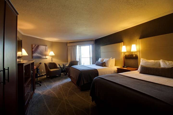 Room 46 of 80